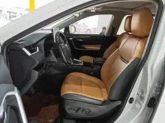 2021 Toyota RAV4 Hybrid 2.5L E-CVT 2WD Elite, белый — фото 6