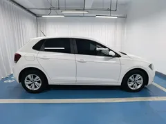 2021 Volkswagen Polo Plus 1.5L AT Panoramic, белый — фото 3