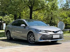 2021 Toyota Camry Hybrid 2.5HG Luxury — фото 3