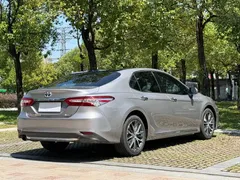 2021 Toyota Camry Hybrid 2.5HG Luxury — фото 17