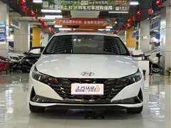 2022 Hyundai Elantra 1.5L CVT LUX Premium, белый — фото 2