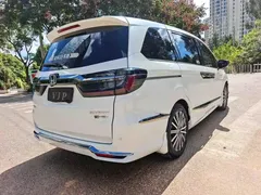 2022 Honda Elysion 2.0L e:HEV Luxury, белый — фото 12