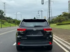 2021 Toyota Highlander 2.0T 4WD Elite 7-seat, чёрный — фото 8
