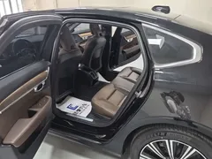 2022 Volvo S90, чёрный — фото 13