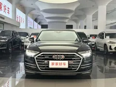 2021 Audi A8L 50 TFSI quattro Luxury, чёрный — фото 2