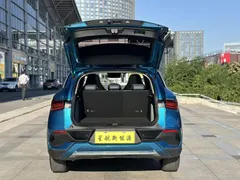 2022 BYD Yuan PLUS 510km Flagship EV, синий — фото 5
