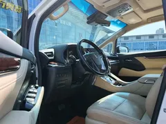 2021 Toyota Alphard Hybrid 2.5L Luxury, белый — фото 7