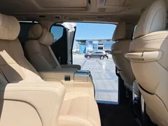 2021 Toyota Alphard Hybrid 2.5L Luxury, белый — фото 10