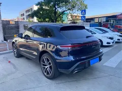 2022 Porsche Macan 2.0T, синий — фото 3