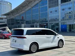 2025 BYD Xia DM-i PHEV 1.5T 180km Excellence, белый — фото 6