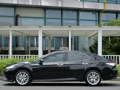 2019 Toyota Camry 2.5G Luxury, чёрный — фото 2