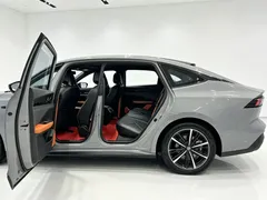2022 Changan UNI-V 1.5T Sport — фото 6