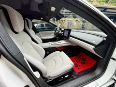 2024 Xiaomi SU7 RWD Long Range Smart Driving, белый — фото 9