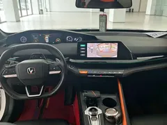 2022 Changan UNI-V 1.5T Premium, белый — фото 8