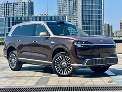 2026 Aito M9 EREV Ultra 6-seat — фото 3