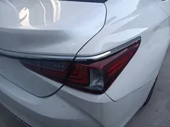 2021 Lexus ES 200 Excellence, белый — фото 9