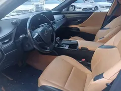 2021 Lexus ES 200 Excellence, белый — фото 17