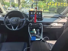 2022 Toyota Wildlander 2.0L CVT 2WD Luxury, белый — фото 16