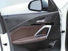 2023 BMW X1, белый — фото 12