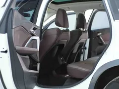 2023 BMW X1, белый — фото 18