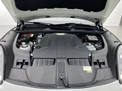 2021 Porsche Cayenne E-Hybrid 2.0T PHEV, белый — фото 9