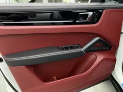 2021 Porsche Cayenne E-Hybrid 2.0T PHEV, белый — фото 18