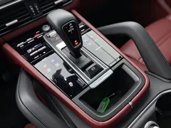 2021 Porsche Cayenne E-Hybrid 2.0T PHEV, белый — фото 22