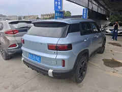 2023 Geely ICON 1.5TD, синий — фото 8