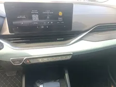 2022 Geely Emgrand S 1.4T CVT, синий — фото 13