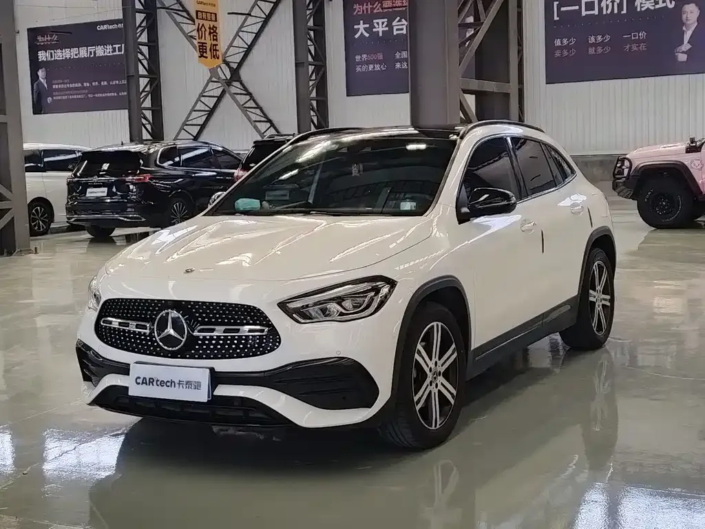 2022 Mercedes-Benz GLA 200 4MATIC