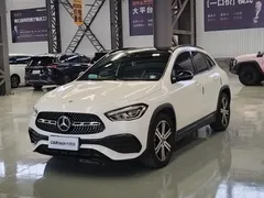 2022 Mercedes-Benz GLA 200 4MATIC, белый — фото 1