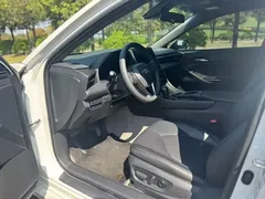 2022 Toyota Avalon 2.5L Luxury, белый — фото 8