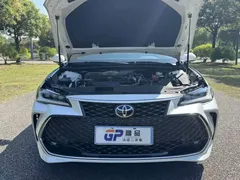 2022 Toyota Avalon 2.5L Luxury, белый — фото 20