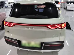 2025 BYD Yuan UP Smart Driving 401km Vitality, зелёный — фото 6