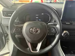 2021 Toyota RAV4 Hybrid 2.5L E-CVT 4WD Elite Plus, белый — фото 9