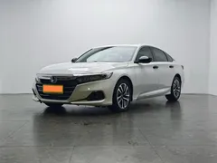 2022 Honda Accord 2.0L Hybrid, белый — фото 1