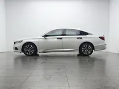2022 Honda Accord 2.0L Hybrid, белый — фото 11