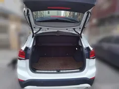 2022 BMW X1 Premium, белый — фото 15