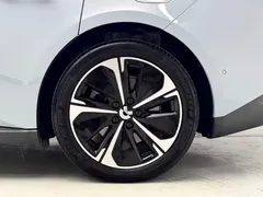 2024 Nio ET5T 75kWh Touring, синий — фото 8