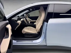 2024 Nio ET5T 75kWh Touring, синий — фото 11