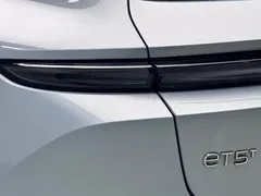 2024 Nio ET5T 75kWh Touring, синий — фото 19