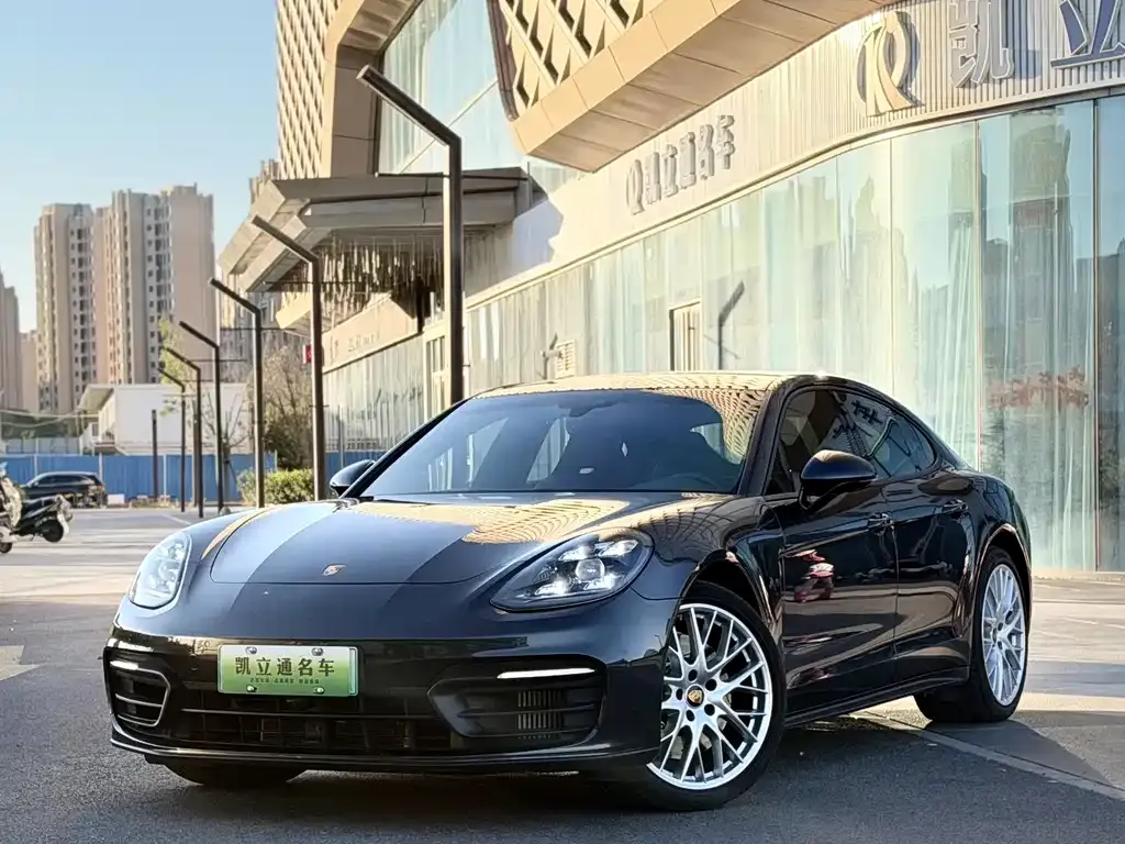 2021 Porsche Panamera 4 E-Hybrid 2.9T PHEV