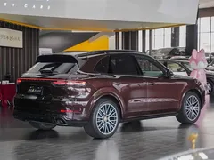 2023 Porsche Cayenne S 2.9T Platinum — фото 4