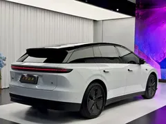 2025 Li Auto i6 2WD Standard, белый — фото 14