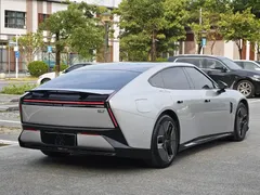 2025 Xpeng P7 702 Long Range Ultra — фото 23