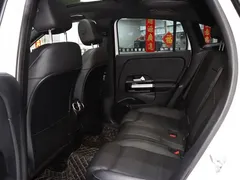 2022 Mercedes-Benz GLA 200, белый — фото 11