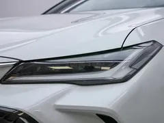 2023 Toyota Avalon 2.5L Luxury, белый — фото 2