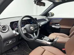 2023 Mercedes-Benz GLB 220 Sport, белый — фото 13