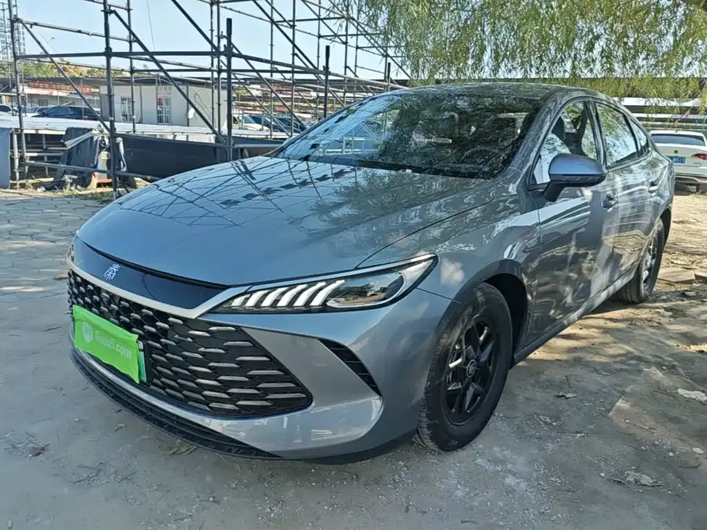 2025 BYD Qin PLUS DM-i PHEV Smart Driving 55km Leading