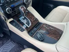 2020 Toyota Alphard 2.5L Hybrid Luxury, белый — фото 6